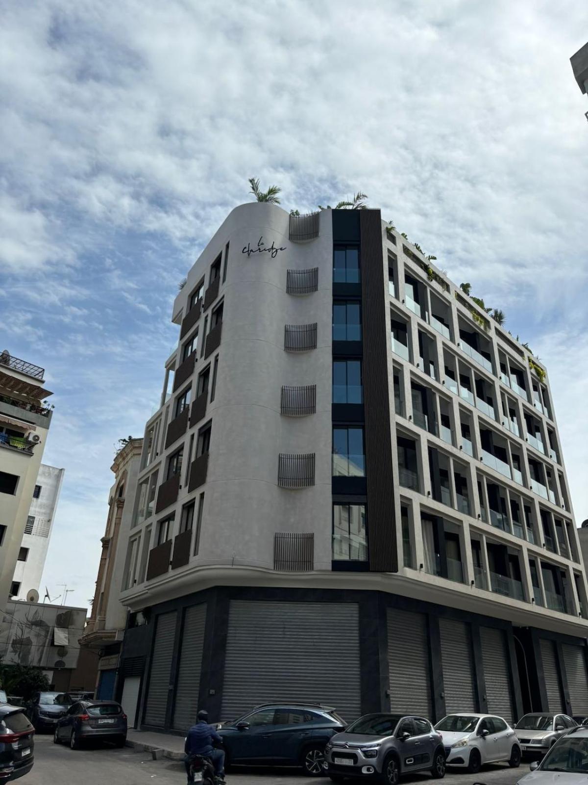 Le Claridge Emerauld With Gym And Rooftop Corniche By Viva *