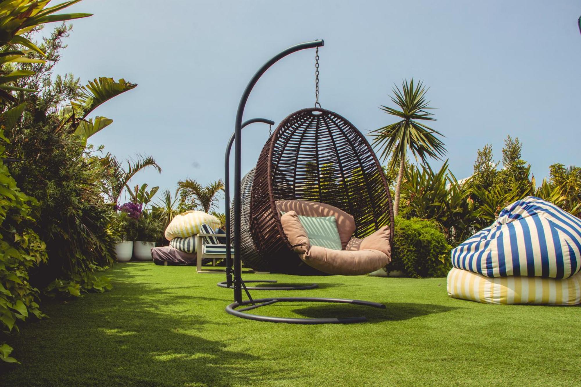 Le Claridge Emerauld With Gym And Rooftop Corniche By Viva Apartamento *